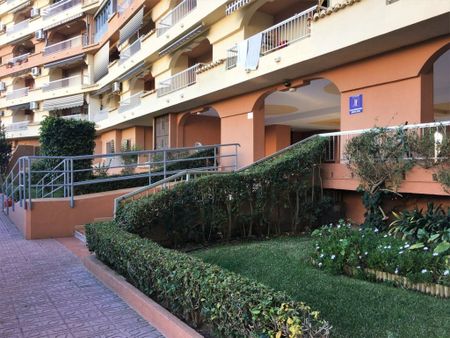 2 room luxury Flat for rent in Gandia, Spain - Photo 5