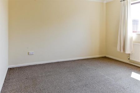 2 bedroom detached bungalow to rent - Photo 4