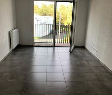 T2 AVEC LOGGIA ET PARKING - Photo 5