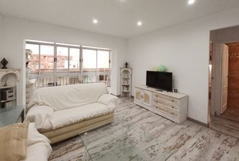 Renovated 2 bedroom apartment for rent in Calpe with pool