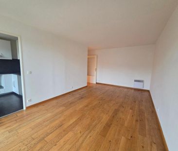 Location Appartement 2 pièces 43m² STE GENEVIEVE DES BOIS 91700 - Photo 1