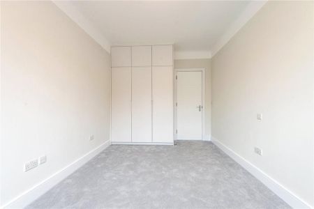 3 bedroom apartment to rent - Photo 5