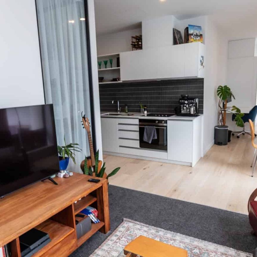 Modern, Secure Apartment in Central Wellington! - Photo 1