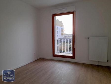 Location Appartement 3 pièces 66m² REIMS 51100 - Photo 3