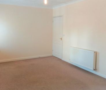 Fen Way, BURY ST. EDMUNDS - Photo 2