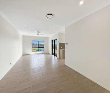 Brand New 3–4 Bedroom Home with Spacious Living & Large Yard – Prim... - Photo 1