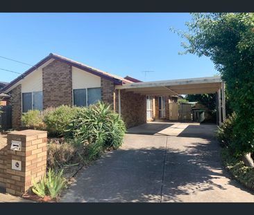 8 Shields Court, Altona Meadows, Vic 3028 - Photo 1
