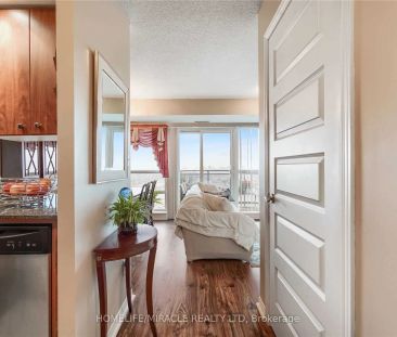 215 Queen Street E #2201 - Photo 6