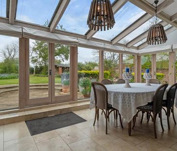 8 bedroom farm house to rent - Photo 4