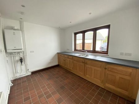 3 bedroom bungalow to rent - Photo 3