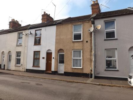 2 bedroom terraced house to rent - Photo 3