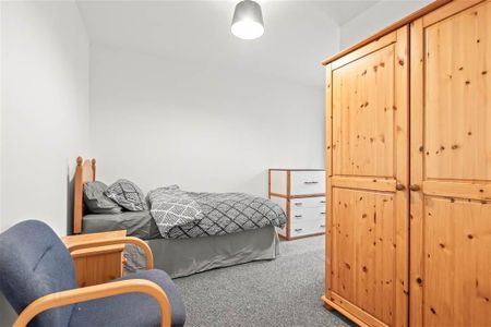 Bedroom 3, 10a Clonavon Terrace, Ballymena, BT43 5BE - Photo 4