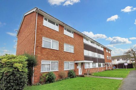 2 bedroom flat to rent - Photo 2
