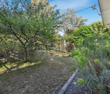 Affordable one bedroom home in sought after location - Photo 5