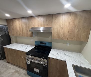 For Lease - 151 Goulding Avenue Unit# Lower Unit, Toronto, Ontario - Photo 3