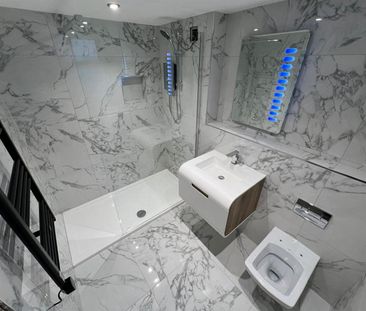 High Street, Neston - Photo 3