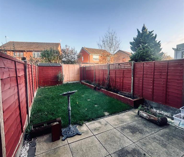 2 bedroom terraced house to rent - Photo 4