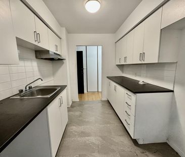 2 Bedroom - 380 Rue Samuel-de Champlain, Boucherville - Photo 1