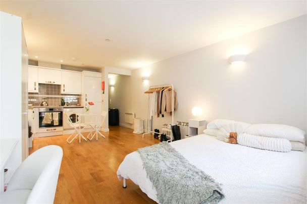 Severn Place, Cambridge - Photo 1