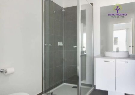 “Perfectly located in Tarneit” - Photo 5