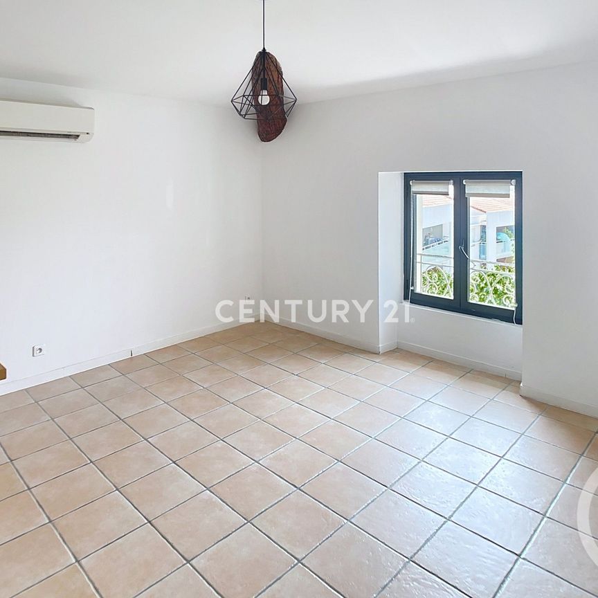 Location Appartement 3 pièces 49m² LA CIOTAT 13600 - Photo 1