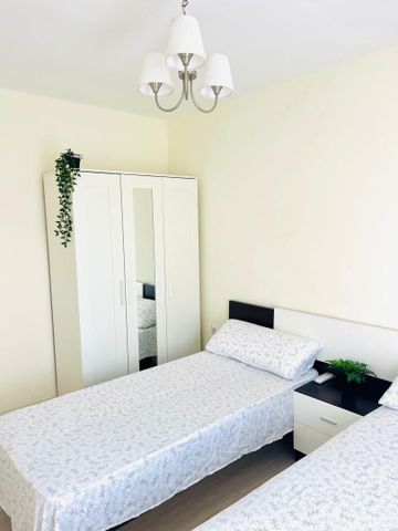 Piso de alquiler en Carrer de Jovellanos, 3, Plaza Donoso Cortés - Avenida Magdalena - Photo 4