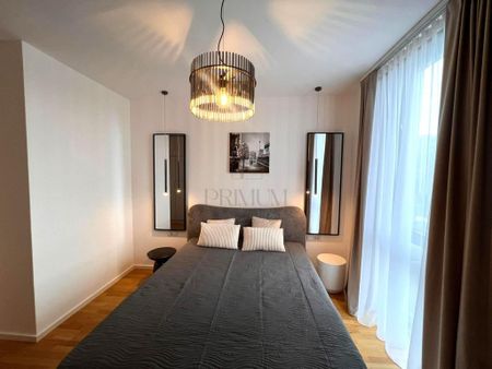 ISHO - 4 CAMERE - 2 BAI - 2 TERASE - INCALZIRE PARDOSEALA - - Fotografie 3