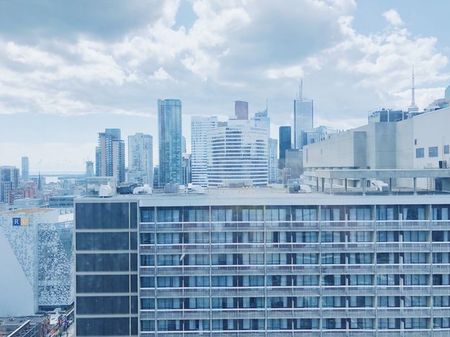 Master Room & Ensuite Bath - College Park (Female Only) - Photo 3