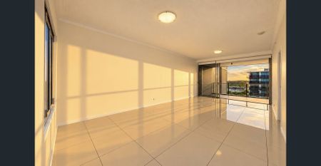 Spacious, Stylish & Resort-Style Living in the Heart of Biggera Waters - Photo 2