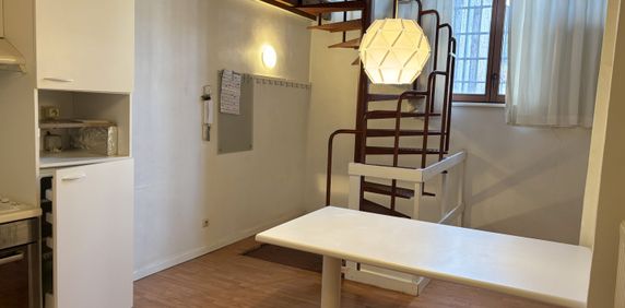 - GENT - Unieke loft in Gent centrum met 1 slpk - Photo 2