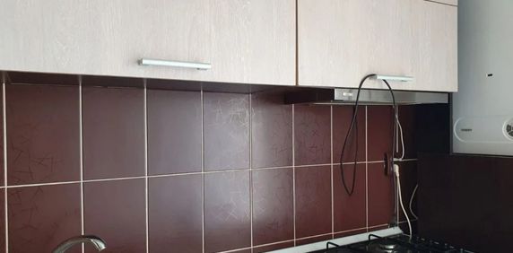 1 camera in zona Spitalului Judetean - Fotografie 2