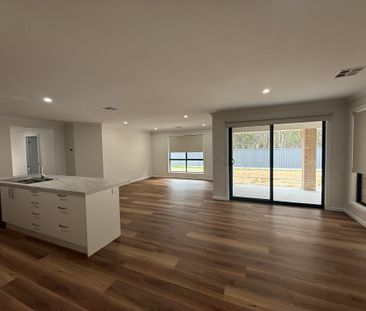 Lot 396 Brooklyn Drive, THURGOONA NSW 2640 - Photo 2