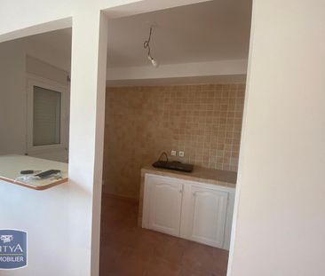 Location Appartement 2 pièces 42m² LE PORT 97420 - Photo 5