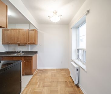 For Lease - 156 Kingston Road Unit# 208, Toronto, Ontario - Photo 2