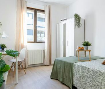 Calle Jacinto Benavente, Getafe, Community of Madrid 28902 - Photo 1