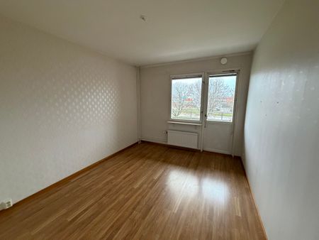 Spjutgatan 17 – 3rok (lgh 0216) - Photo 2