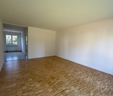 Helle 3.5-Zimmerwohnung im Hochparterre - Photo 1