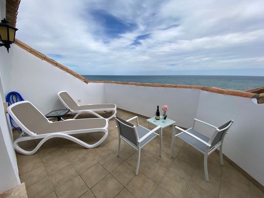 Duplex Penthouse for rent in Torrox Costa - Photo 1