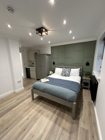 Flying Dutchman Way, Daventry, NN11 - Photo 3