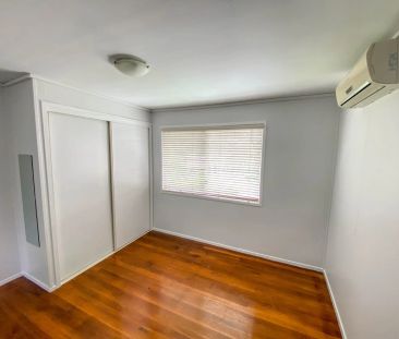 Comfortable Family Home! - Photo 3