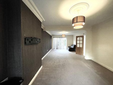 3 bedroom semi-detached house to rent - Photo 2