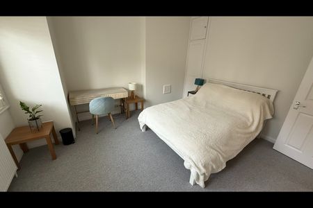 Room in a Shared Flat, Fairmile Avenue, SW16 - Photo 3