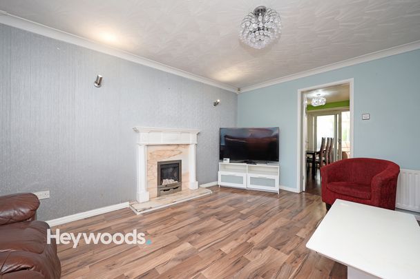 4 bed detached house to rent in Ludford Close, Newcastle, Staffordshire - Photo 1