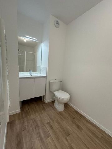 Location Appartement 2 pièces 20m² MERIGNAC 33700 - Photo 4