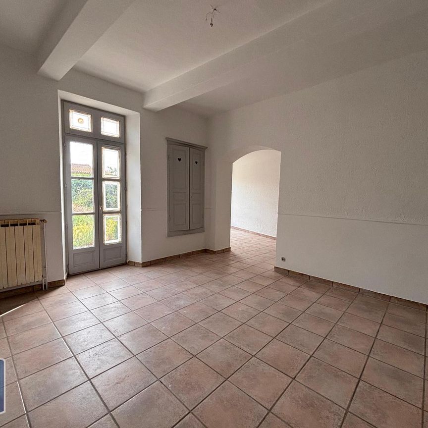 Location Maison 5 pièces 112m² PIOLENC 84420 - Photo 1