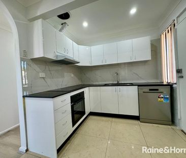 Family Home in Convenient Location - Photo 5