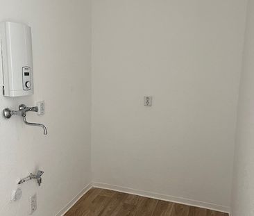 Mit WBS - Hoch oben: Single-Wohnung mit Balkon - Photo 5