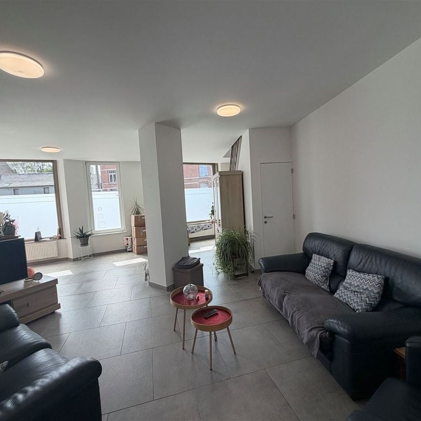 Appartement te huur in Stambruges voor € 800 met 2 slaapkamers - Foto 1
