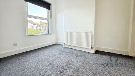 3 bedroom terraced house to rent - Photo 4