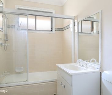 Walk to town - Photo 2